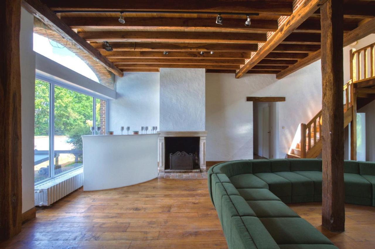 Crazy Villa Le Petit Belair 18 - Heated Pool - Foot - 2H Paris - 30P Aubigny-sur-Nère Exterior foto
